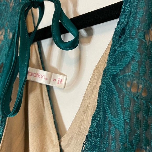 Green lace Boho romper Xhileration size Small - Picture 7 of 10